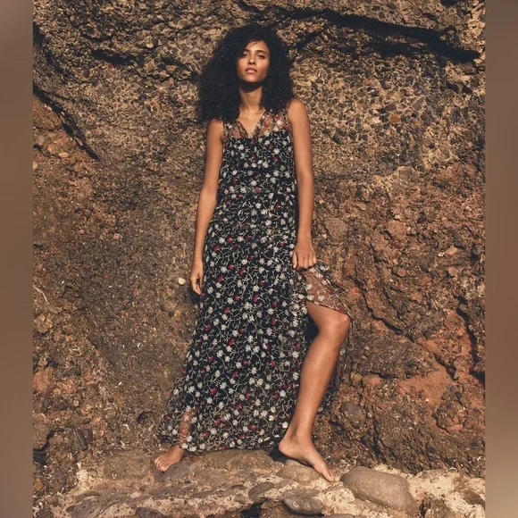 DOEN MIREILLE DRESS IN JARDIN DE MARGUERITES, NWOT, NEVER WORN, NO FLAWS.